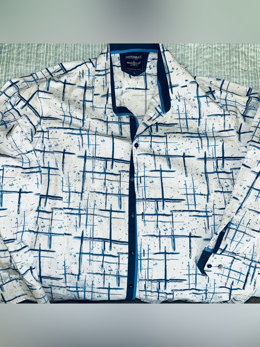Barabas Men’s Lightweight button-down Shirt with Blue pattern